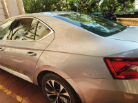 Business Grey Skoda Superb Lnk 2.0 TSI AT