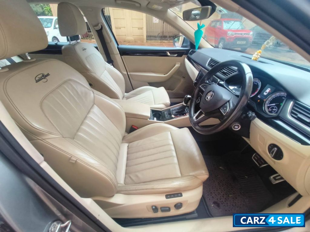 Business Grey Skoda Superb Lnk 2.0 TSI AT