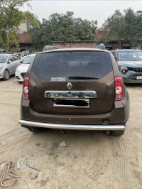 M.w.brown Renault Duster RXE 1.5