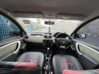 M.w.brown Renault Duster RXE 1.5