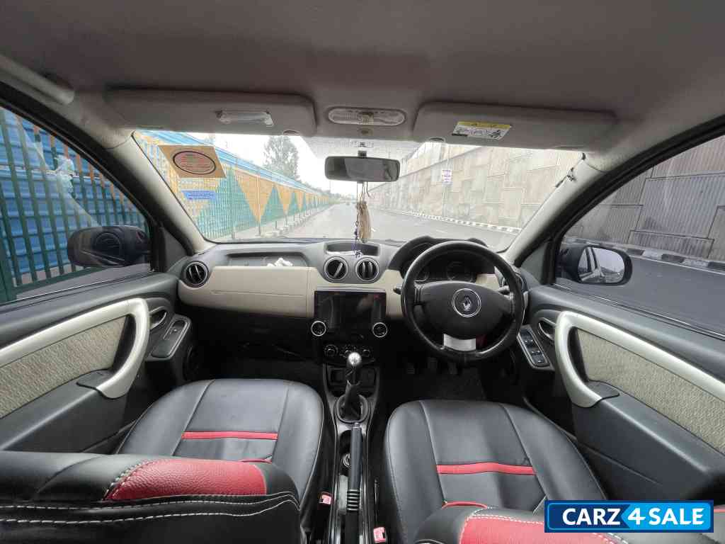 M.w.brown Renault Duster RXE 1.5 M.w.brown Renault Duster RXE 1.5