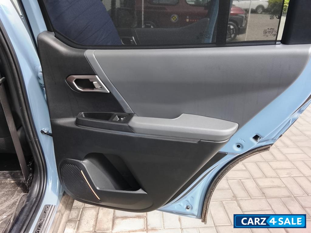 Kia Syros HTK