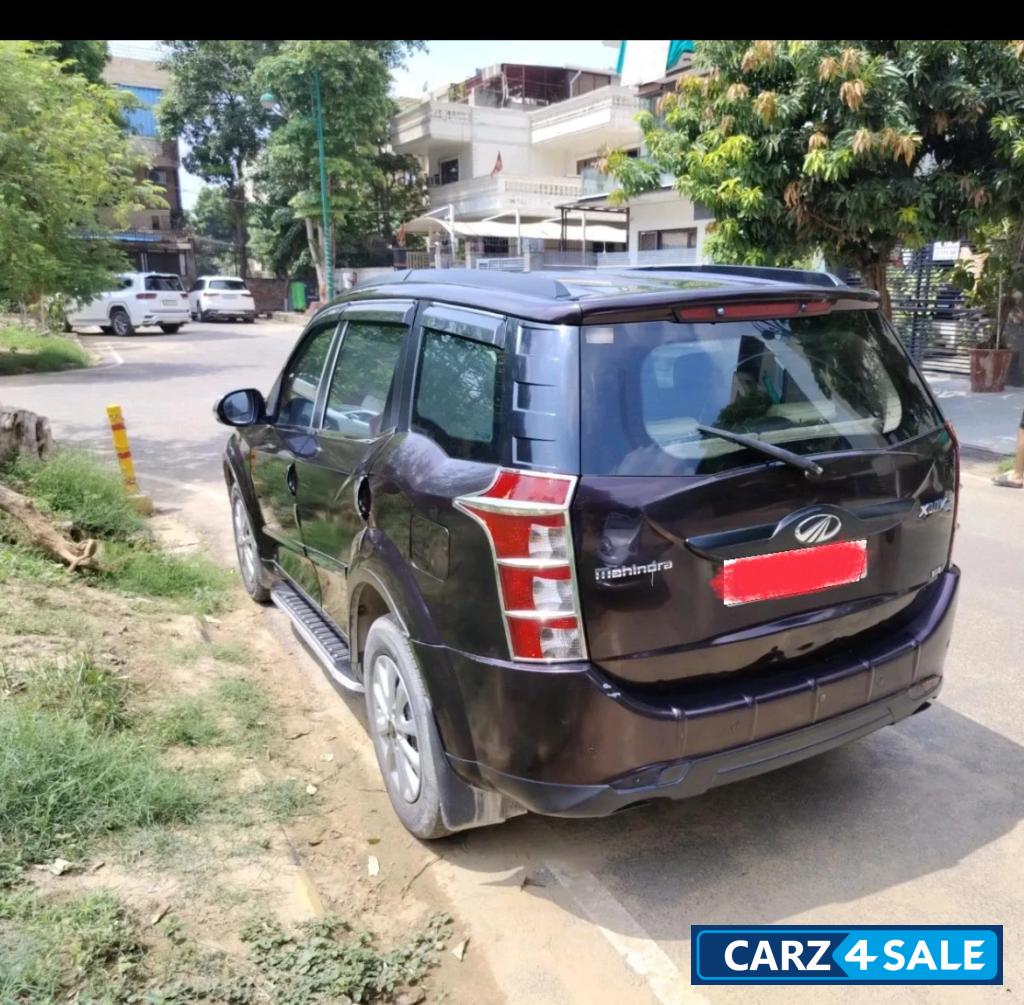 Mahindra XUV 500 W6 Mahindra XUV 500 W6