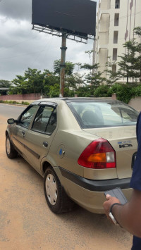 Ford Ikon 1.3 ZXI
