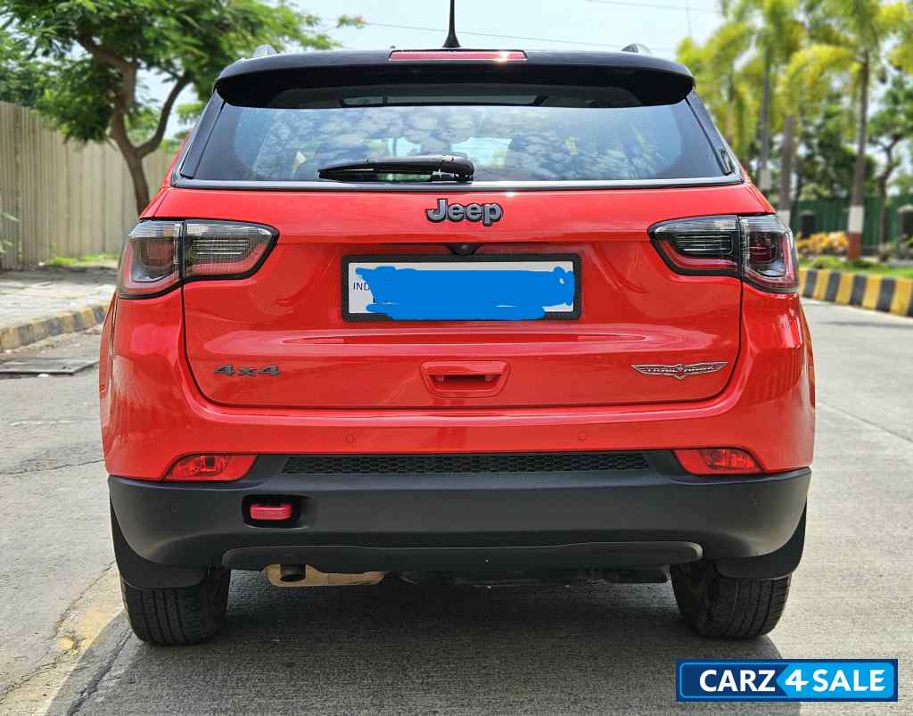 Exotica Red Jeep Compass Traihawk 4X4 Exotica Red Jeep Compass Traihawk 4X4