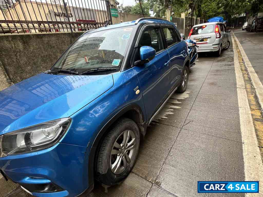 Cerulean Blue Maruti Suzuki Brezza ZDi Cerulean Blue Maruti Suzuki Brezza ZDi