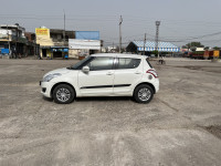 White Maruti Suzuki Swift Vdi