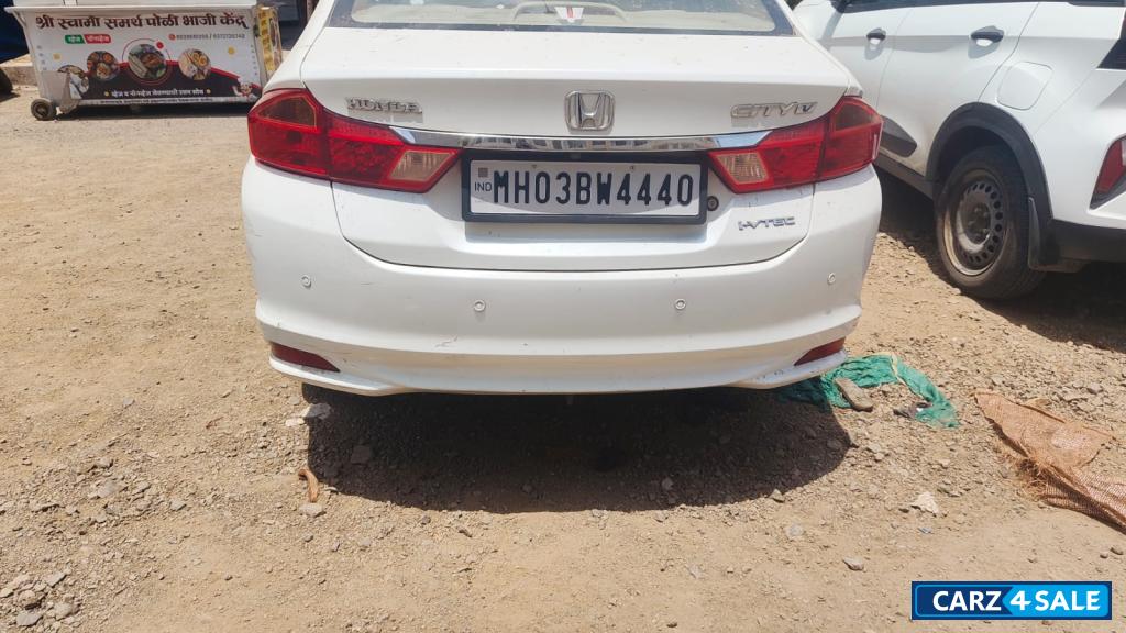 Pearl White Honda City V
