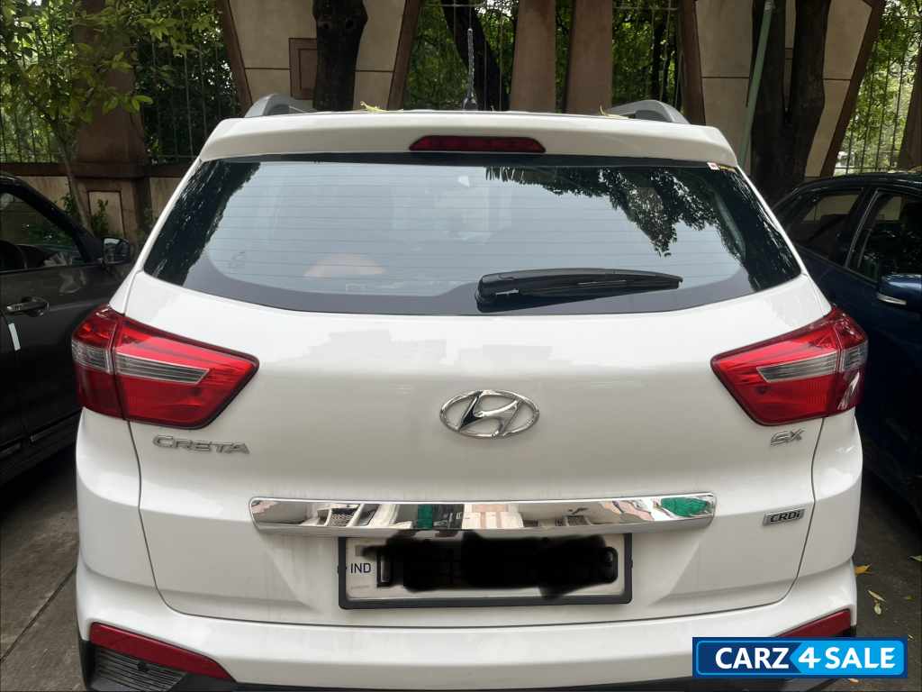 Polar White Hyundai Creta 1.6SX Polar White Hyundai Creta 1.6SX