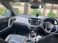 Polar White Hyundai Creta 1.6SX