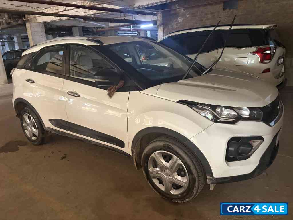 Tata Nexon XMS Tata Nexon XMS
