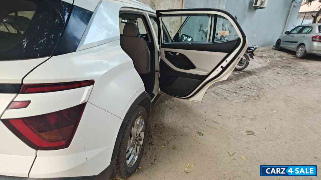 Hyundai Creta 1.5 IVT SX Petrol Automatic