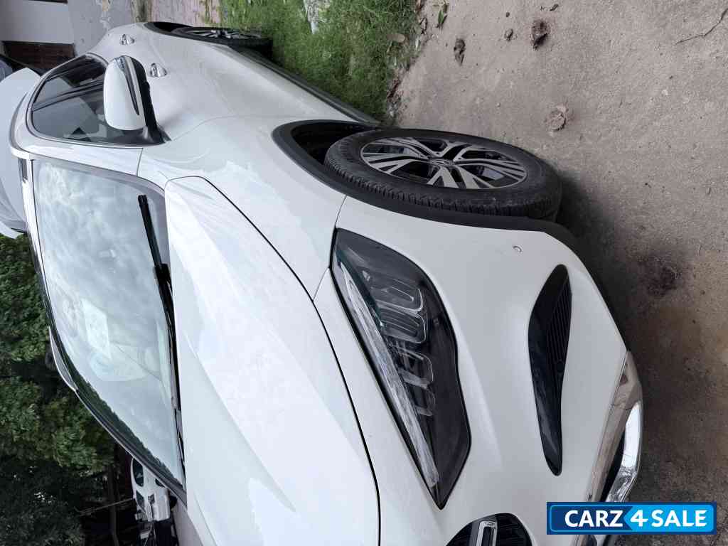 Mercedes-Benz GLA 200 Mercedes-Benz GLA 200