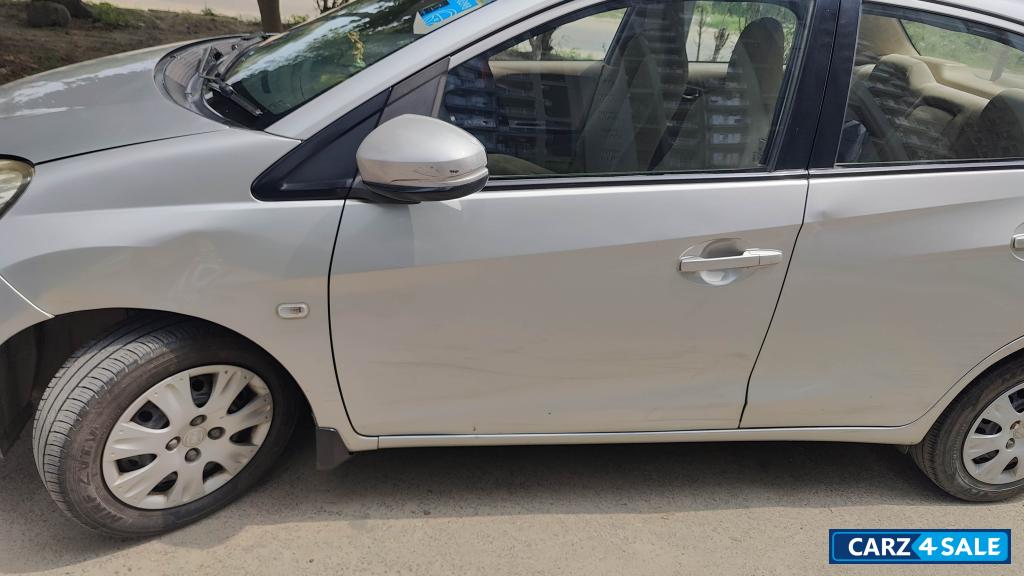 Honda Amaze S iVtec Honda Amaze S iVtec