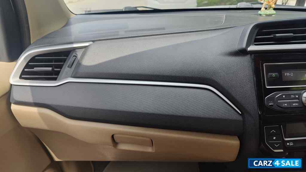 Honda Amaze S iVtec Honda Amaze S iVtec