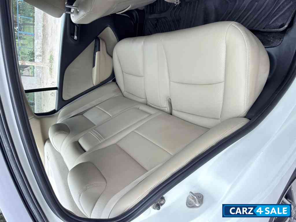 Honda City v automatc
