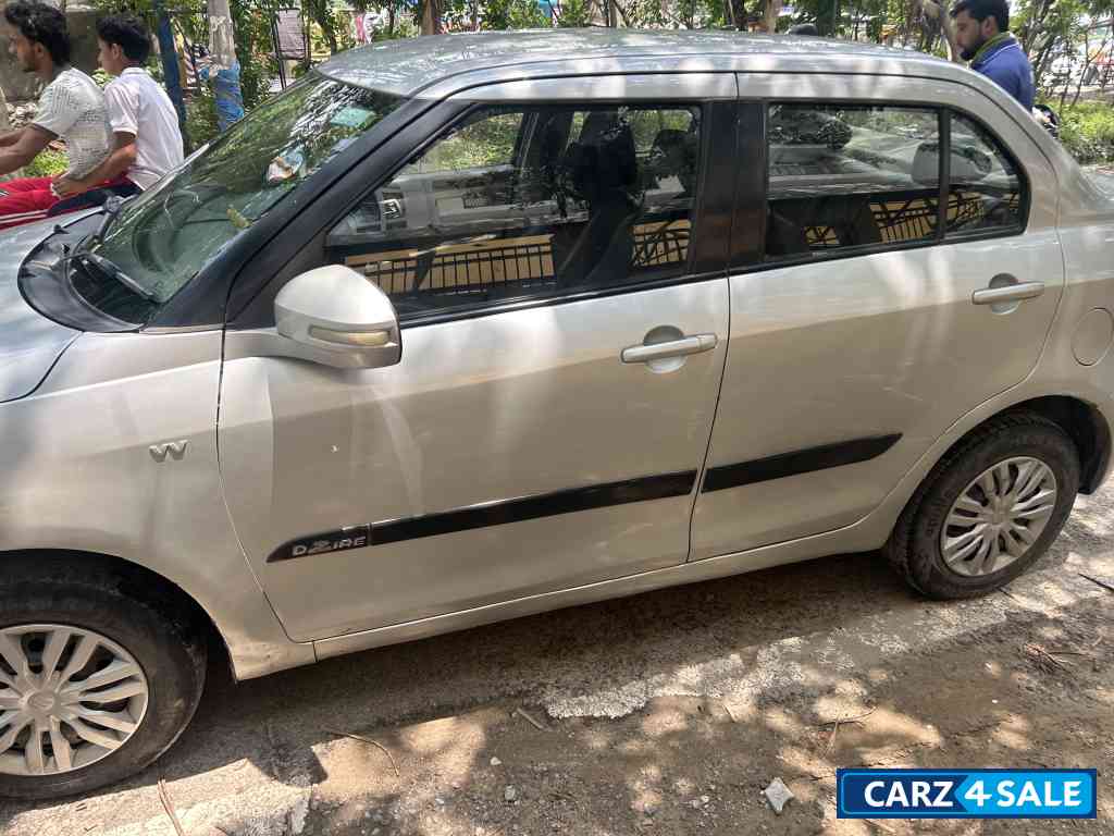 Maruti Suzuki Dzire Vxi Maruti Suzuki Dzire Vxi