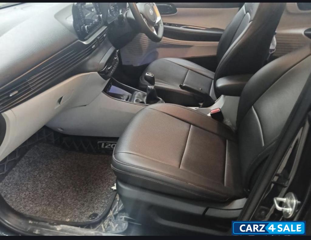 Starry Night Hyundai i20 Asta Starry Night Hyundai i20 Asta