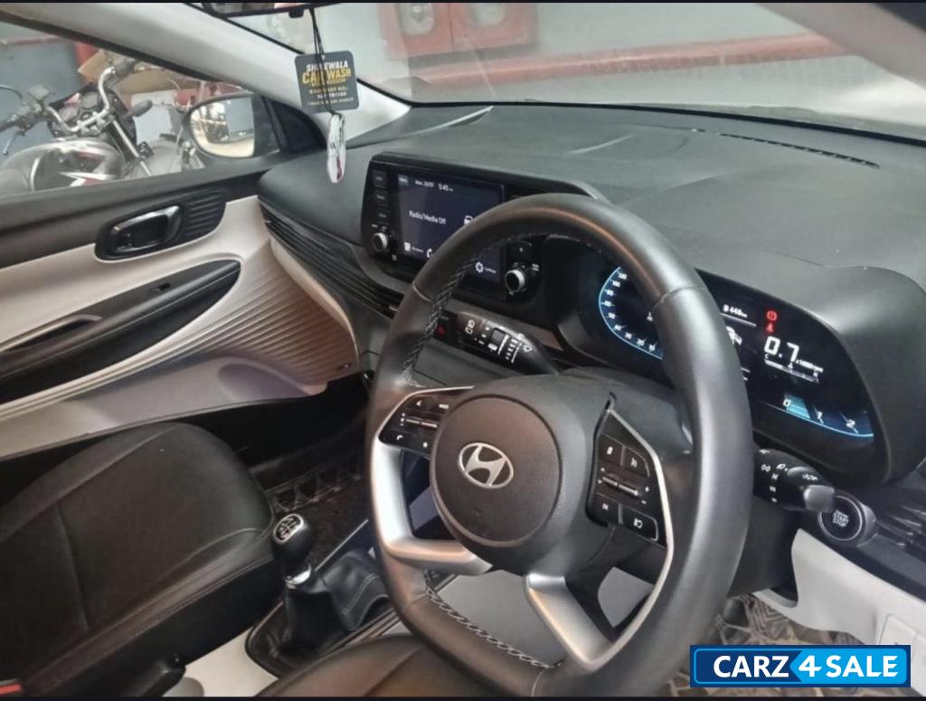 Starry Night Hyundai i20 Asta Starry Night Hyundai i20 Asta
