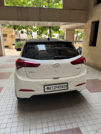 White Hyundai Elite i20 Asta Optional