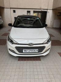 White Hyundai Elite i20 Asta Optional