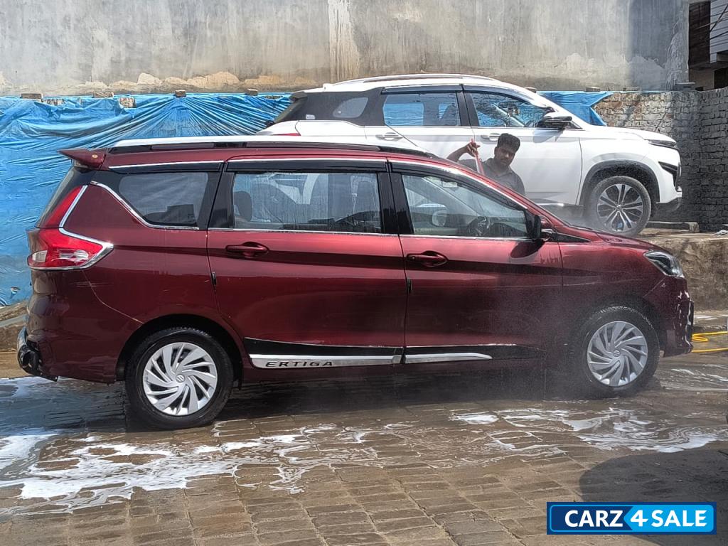 Maruti Suzuki Ertiga Maruti Suzuki Ertiga