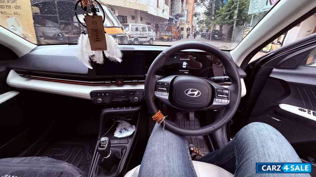 Abbys Black Pearl Hyundai Verna Sx optional