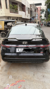 Abbys Black Pearl Hyundai Verna Sx optional