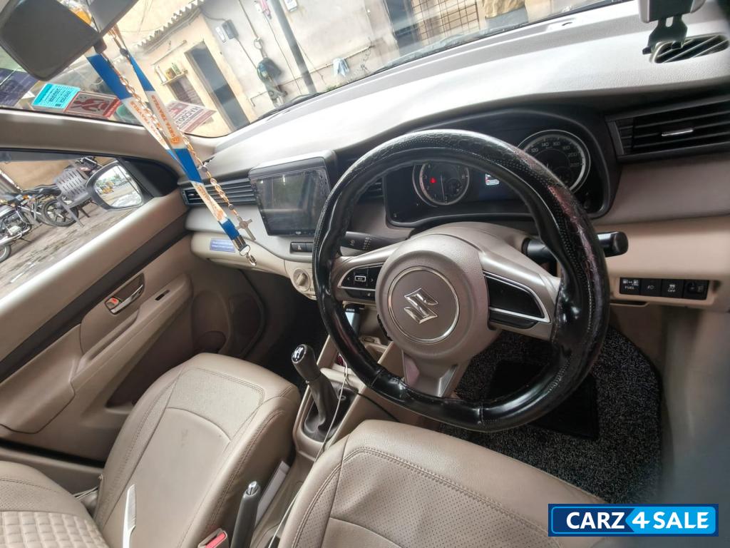 Maruti Suzuki Ertiga VXI0CNG Maruti Suzuki Ertiga VXI0CNG