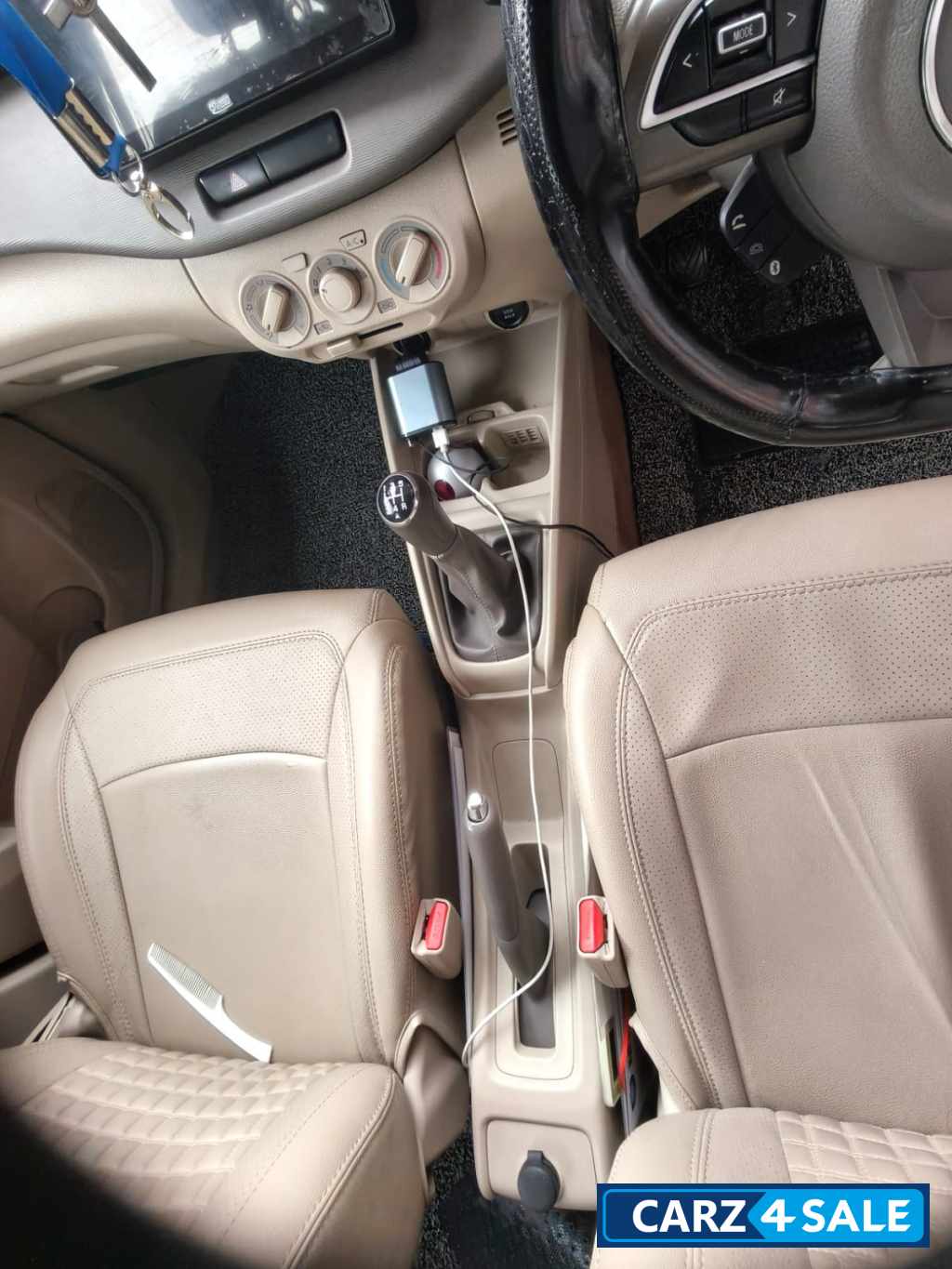 Maruti Suzuki Ertiga VXI0CNG Maruti Suzuki Ertiga VXI0CNG