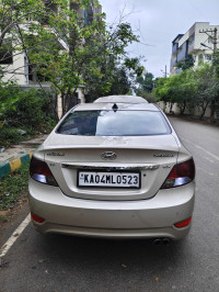 Hyundai Verna 1.6 CrDi SX
