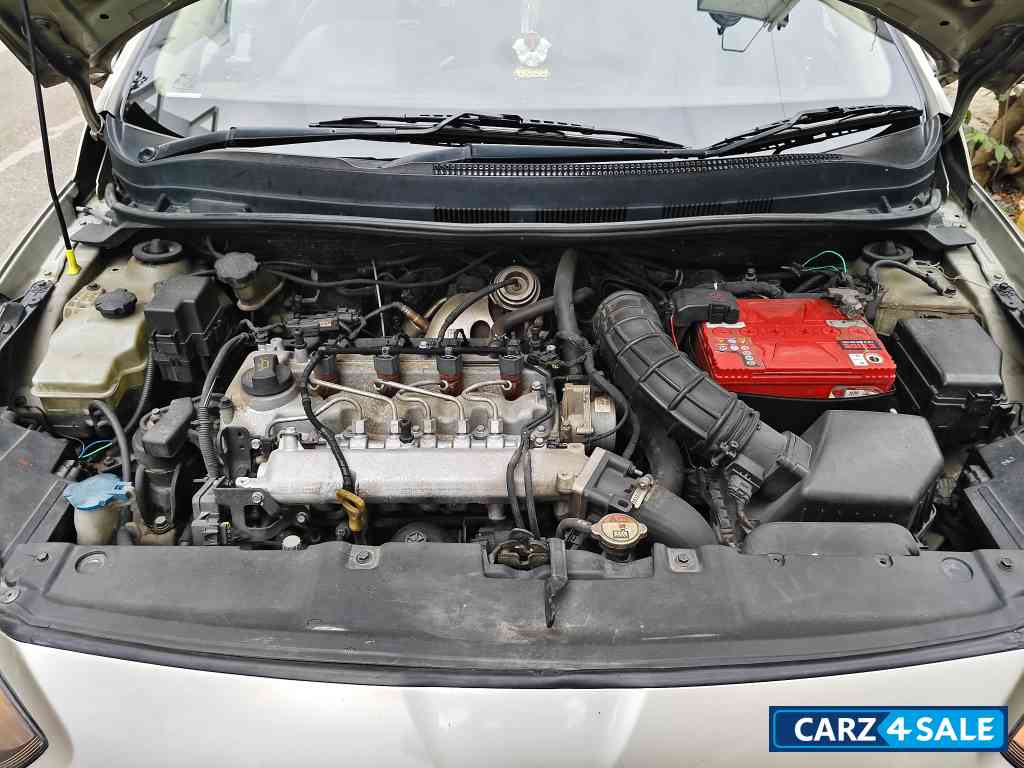 Hyundai Verna 1.6 CrDi SX