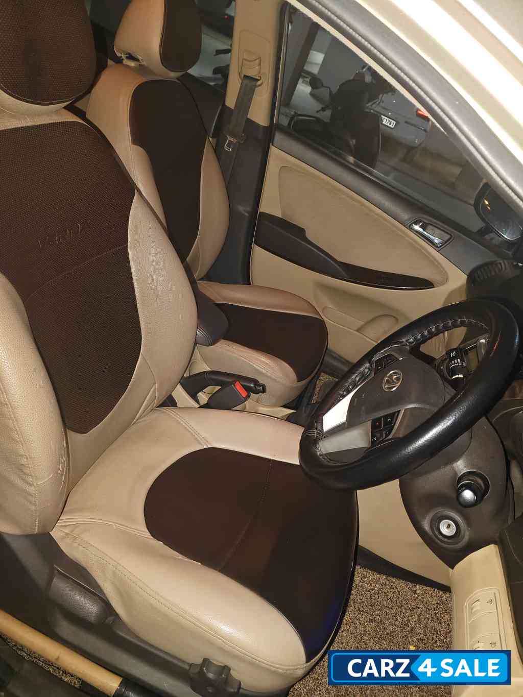 Hyundai Verna 1.6 CrDi SX