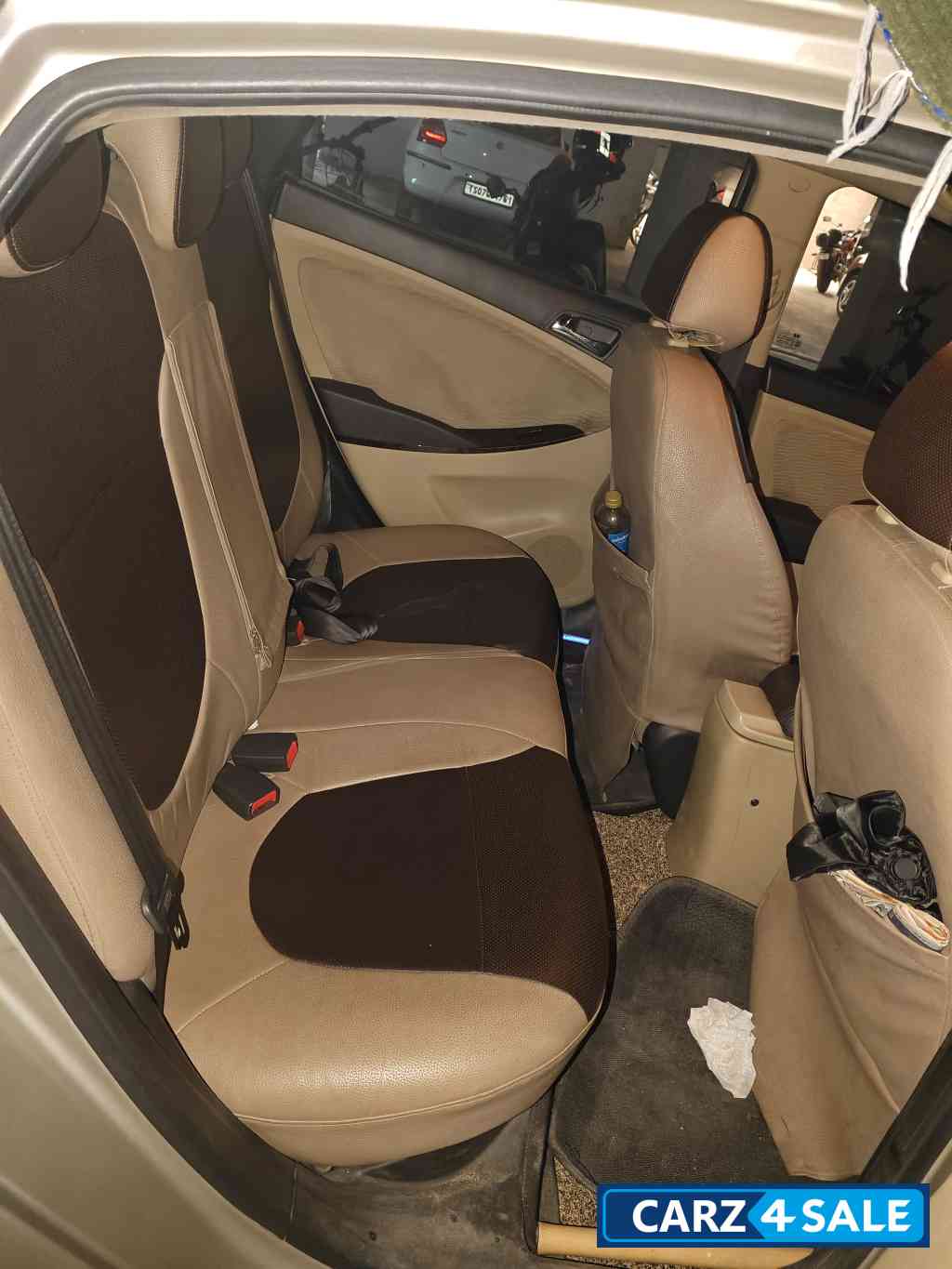 Hyundai Verna 1.6 CrDi SX