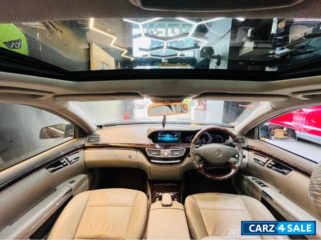 F Grey Mercedes-Benz S-Class 350L F Grey Mercedes-Benz S-Class 350L