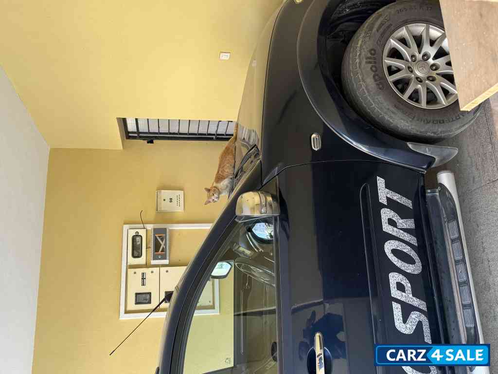Mitsubishi Pajero Sports 2.5 AT