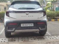 White & Black Dual Tone Mahindra XUV 3XO AX7L petrol TGDI AT