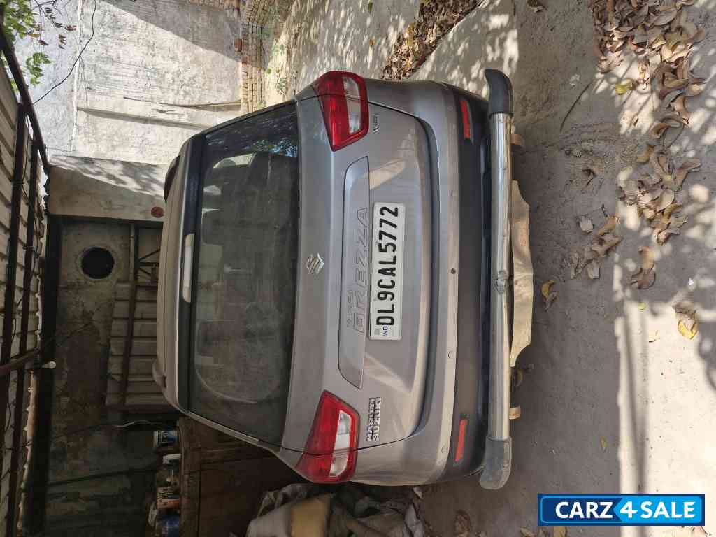 Maruti Suzuki Brezza VDI Maruti Suzuki Brezza VDI