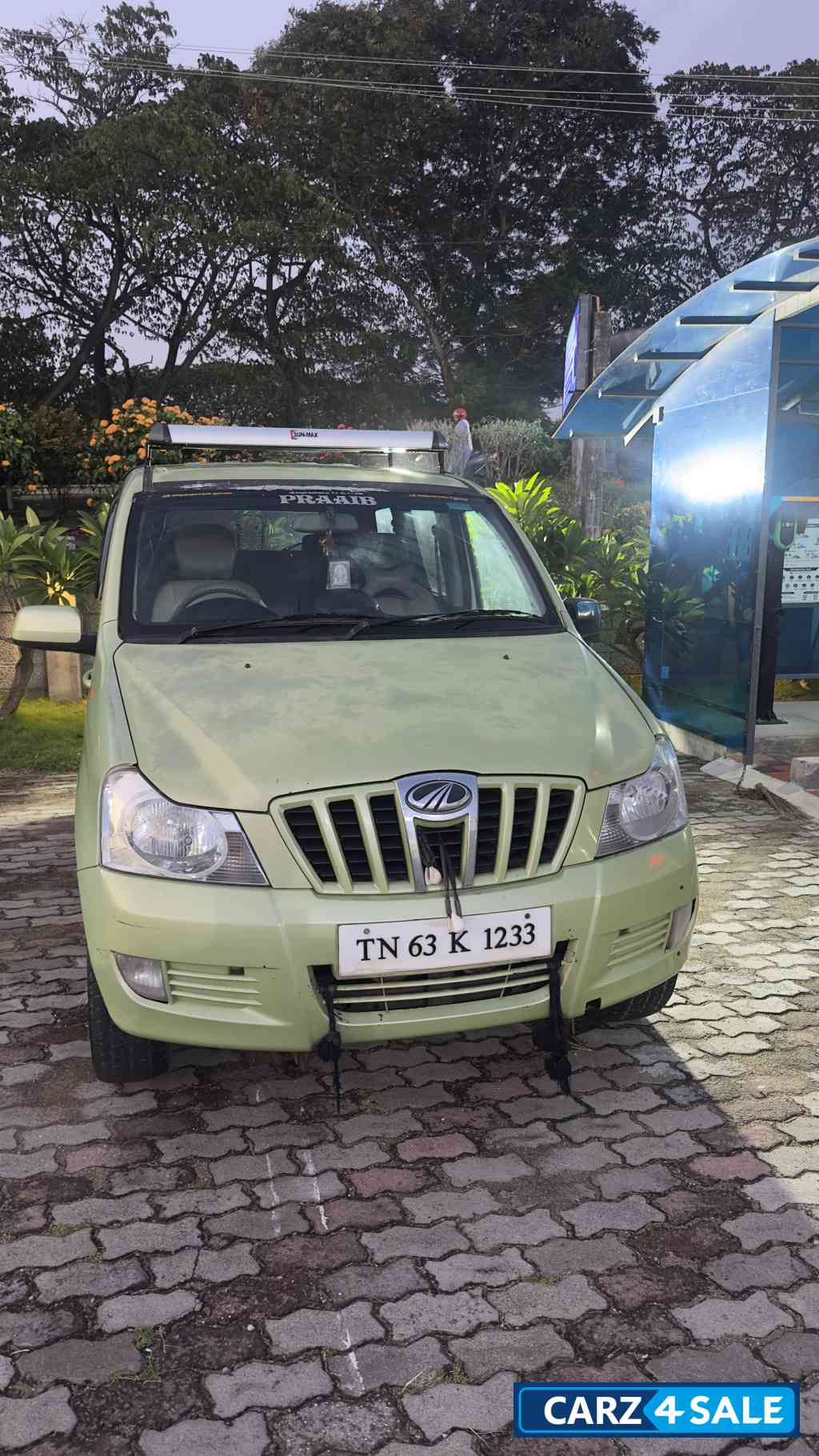 Mahindra Xylo E8 BS-III