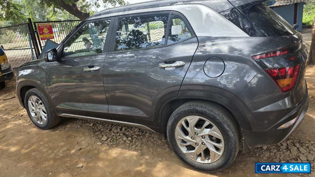 Grey Hyundai Creta SX 1.5L Petrol Grey Hyundai Creta SX 1.5L Petrol