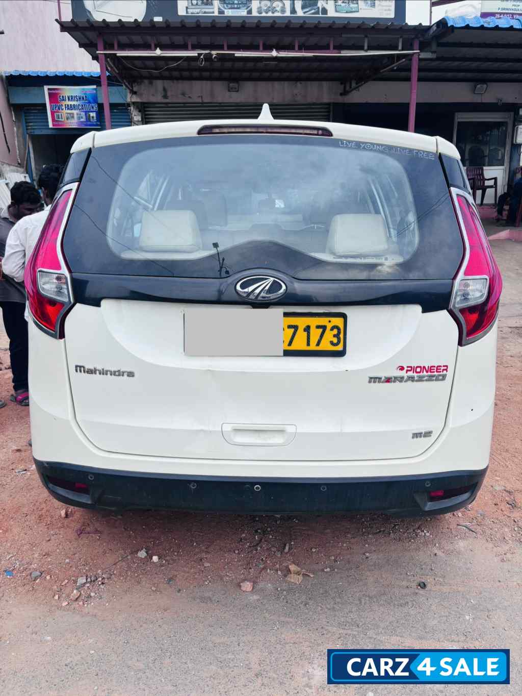 Mahindra Marazzo M2 Diesel Mahindra Marazzo M2 Diesel