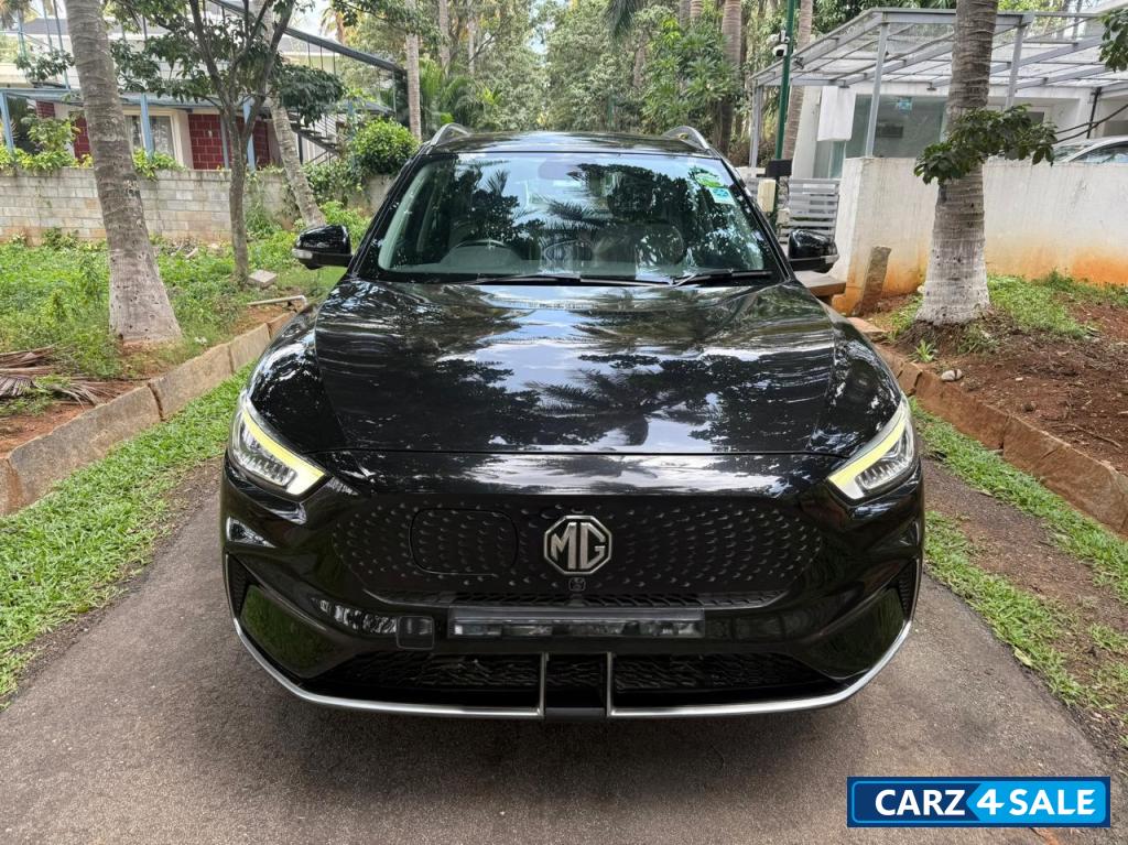 MG ZS EV excluive