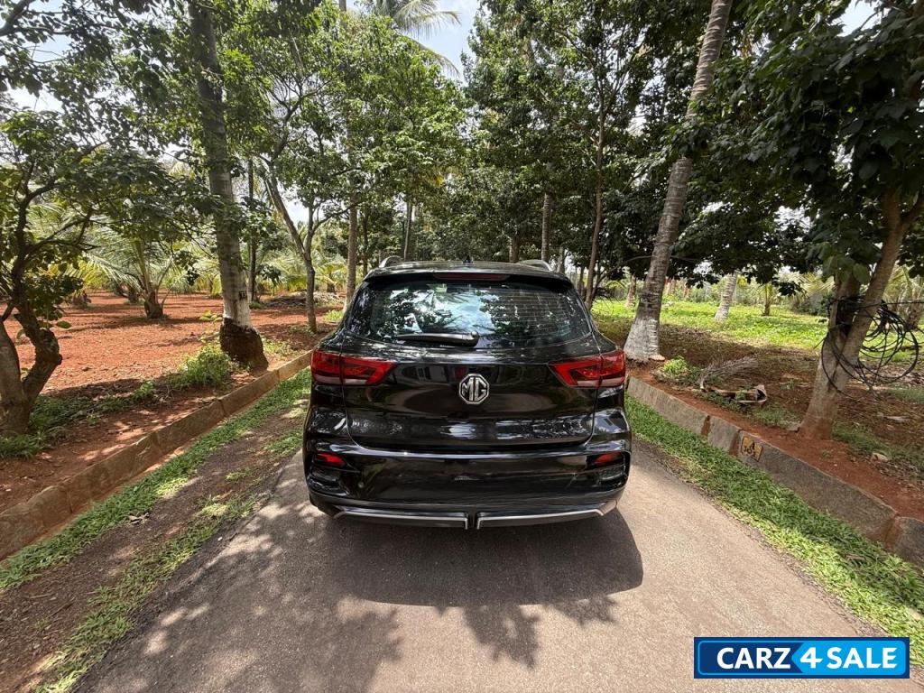 MG ZS EV excluive