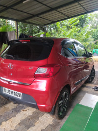 Berry Red Tata Tiago Zxplus dual tone