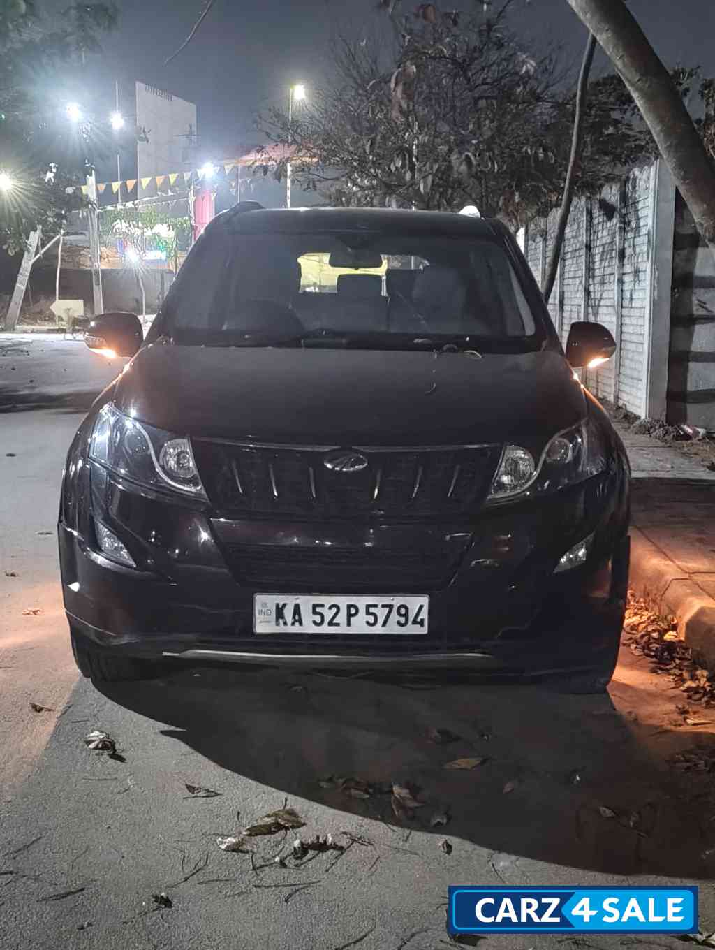 Mengenta Mahindra XUV 500 W6 2.2 fwd doctor maintained Mengenta Mahindra XUV 500 W6 2.2 fwd doctor maintained