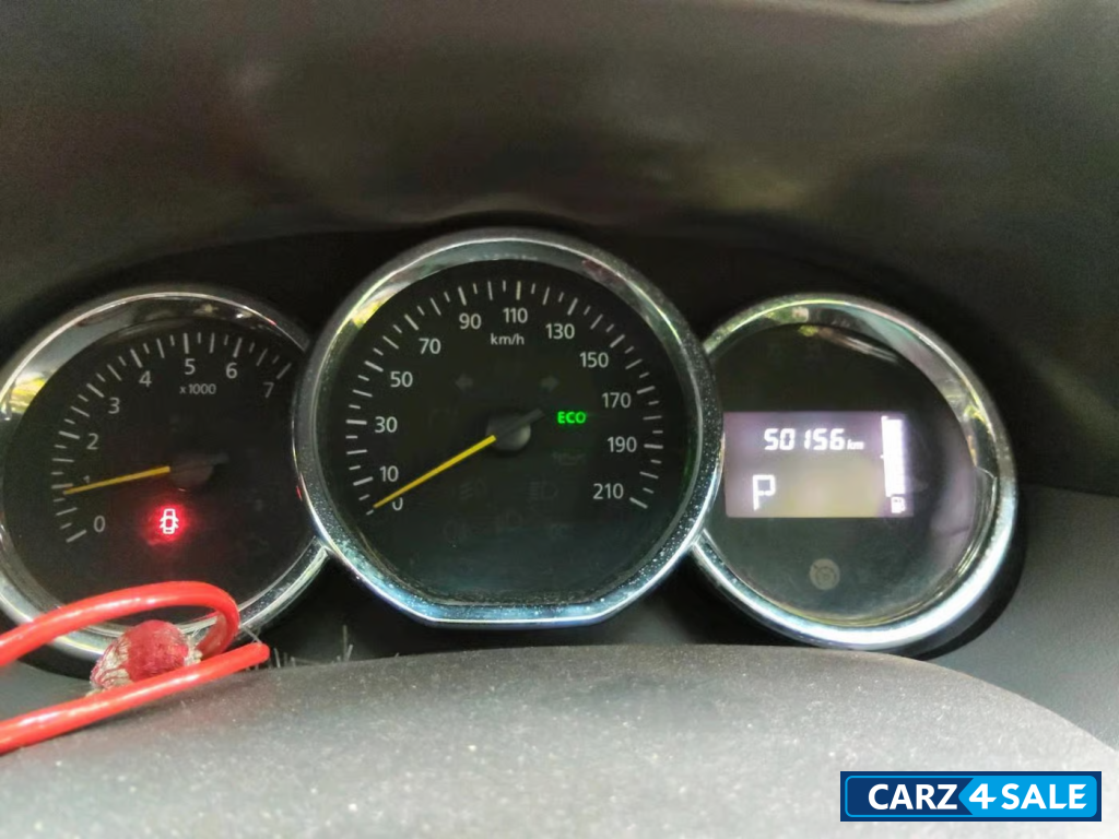 Fiery Red Renault Duster RXC CVT PETROL Fiery Red Renault Duster RXC CVT PETROL