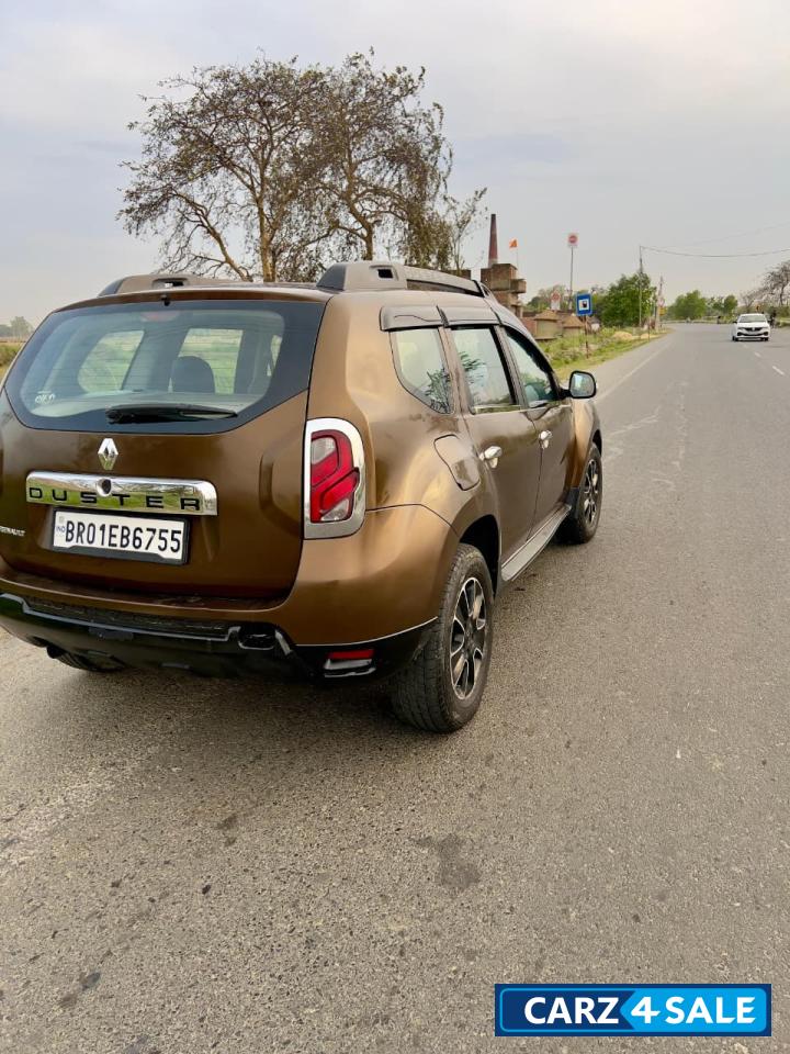 Woodland Brown Renault Duster RXS CVT (106 HP) Woodland Brown Renault Duster RXS CVT (106 HP)