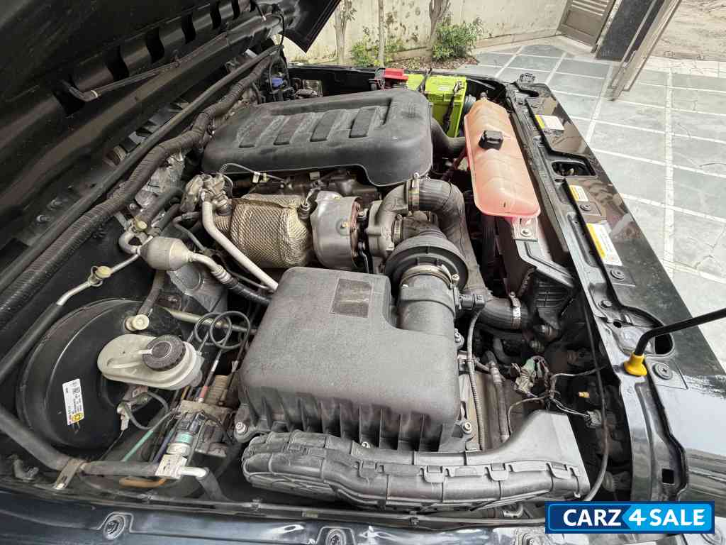Mahindra Thar LX DIESEL AT HARD TOP