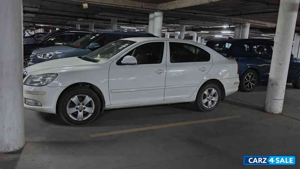 Skoda Laura RS