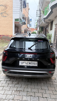 Black Hyundai Creta Sx ivt 1.5 petrol